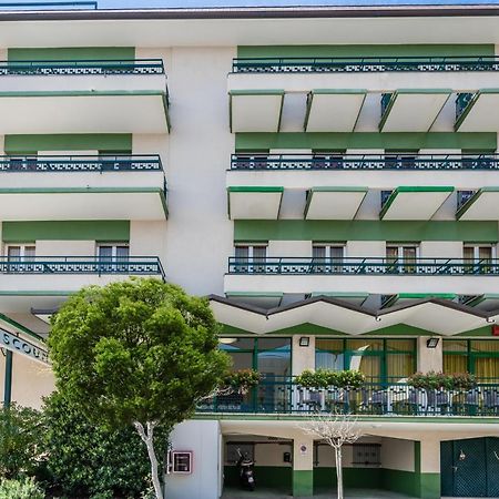 Hotel Viscount Riccione Exterior photo